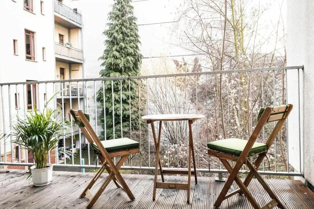 Altbau-Schmuckstück an der Karli mit riesigem Balkon