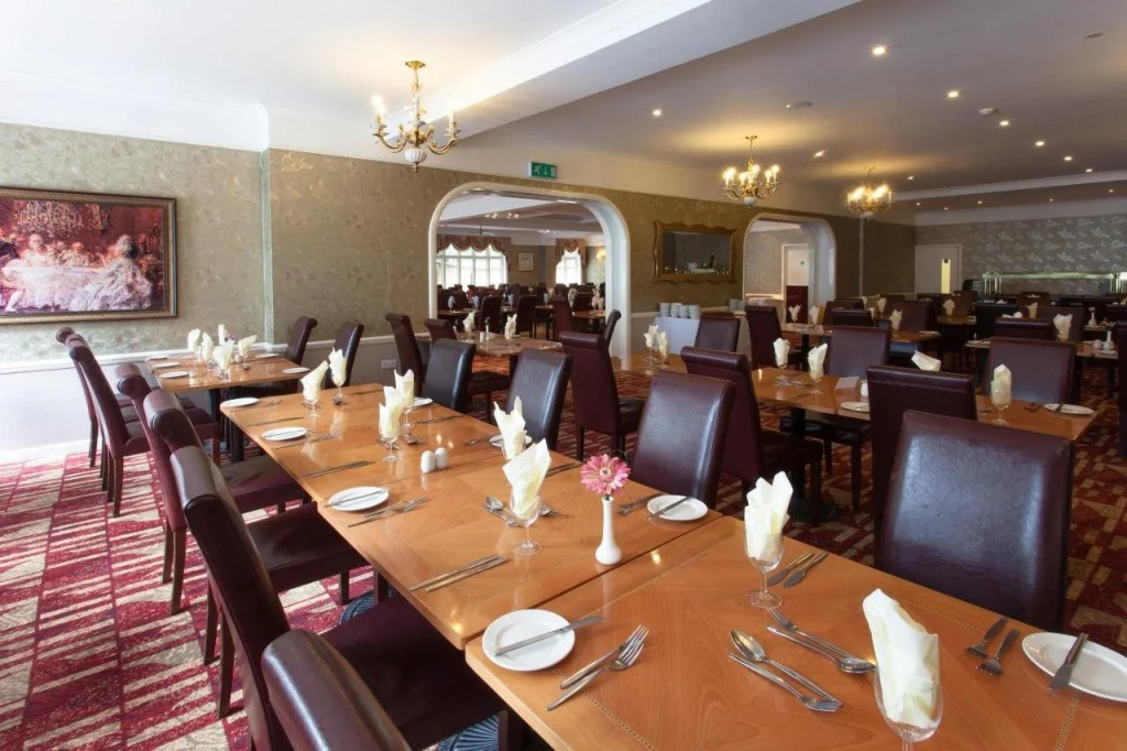 Heathlands Hotel