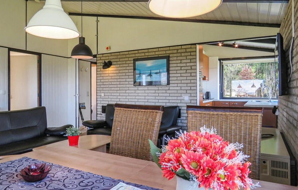 Amazing Home In Gerolstein With Kitchen