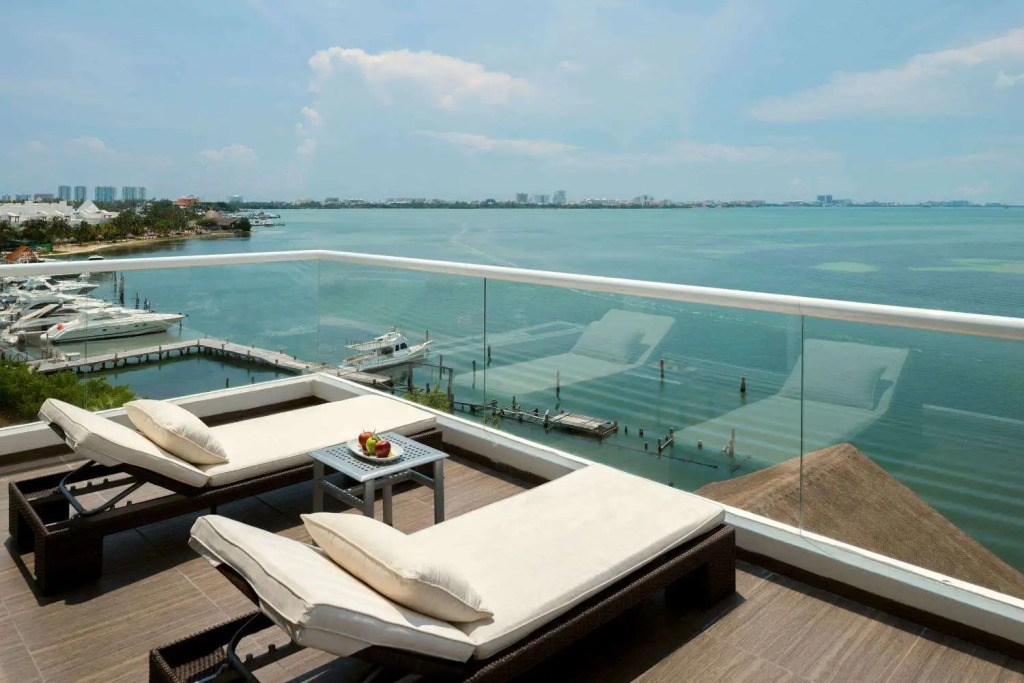 Real Inn Cancún