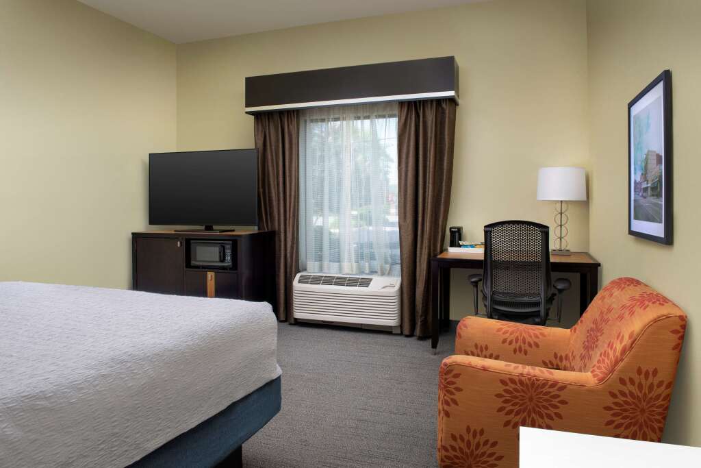 Hampton Inn Knoxville Clinton I-75