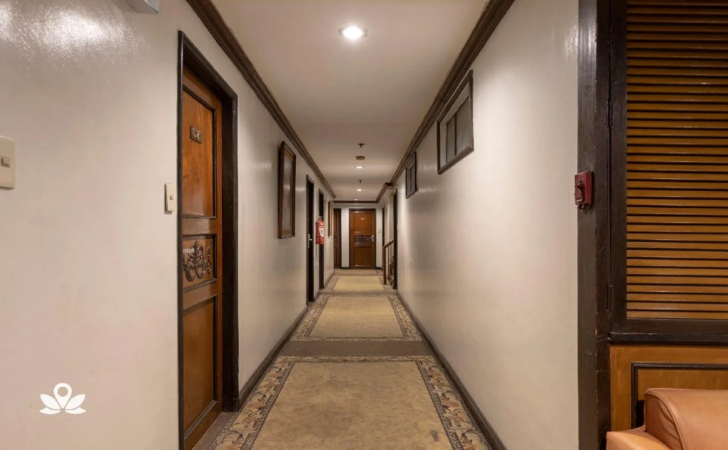 Camelot Hotel Quezon City powered by Cocotel