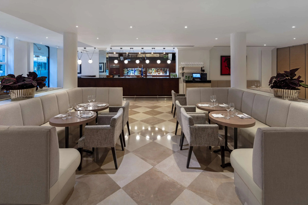 Radisson Blu Hotel, London Tottenham Court Road