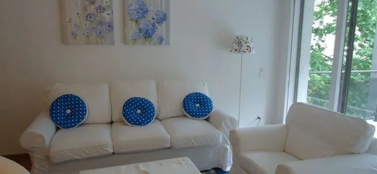 Maraini Resort