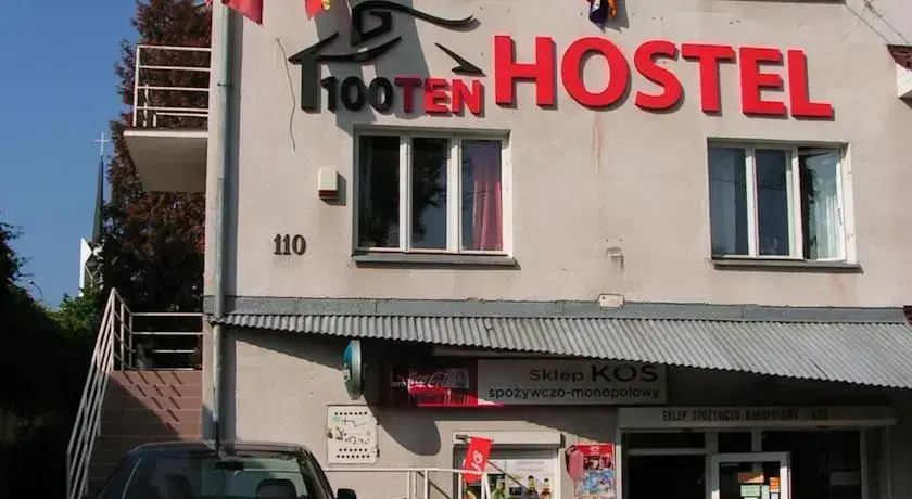 100Ten Hostel