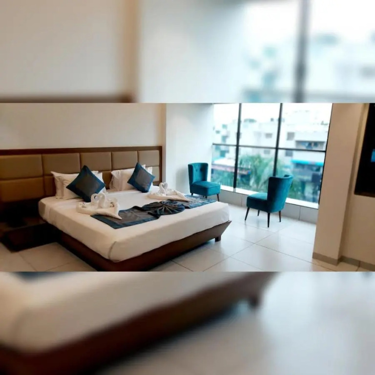 Hotel Red Chillee Restro