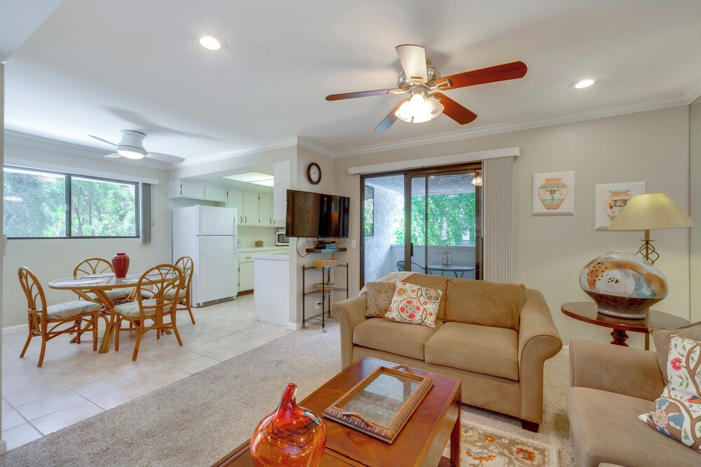 5 Mi to Dtwn! Extended-stay Palm Springs Condo