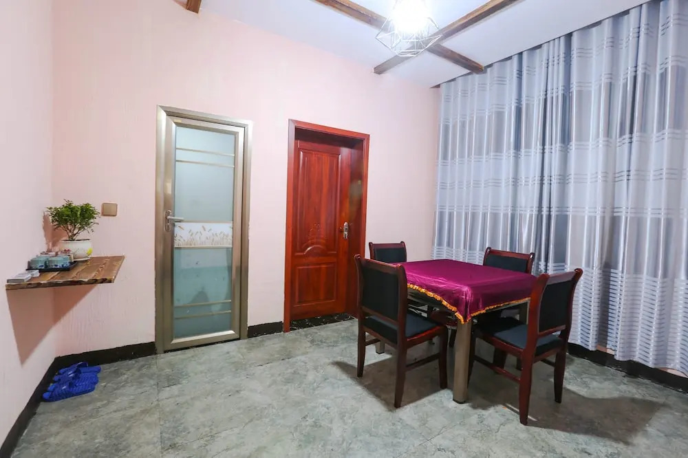 Yunsheyuanlai Hostel
