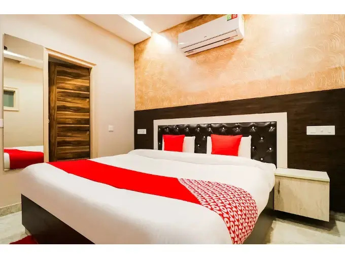 Hotel Z by OYO Rooms