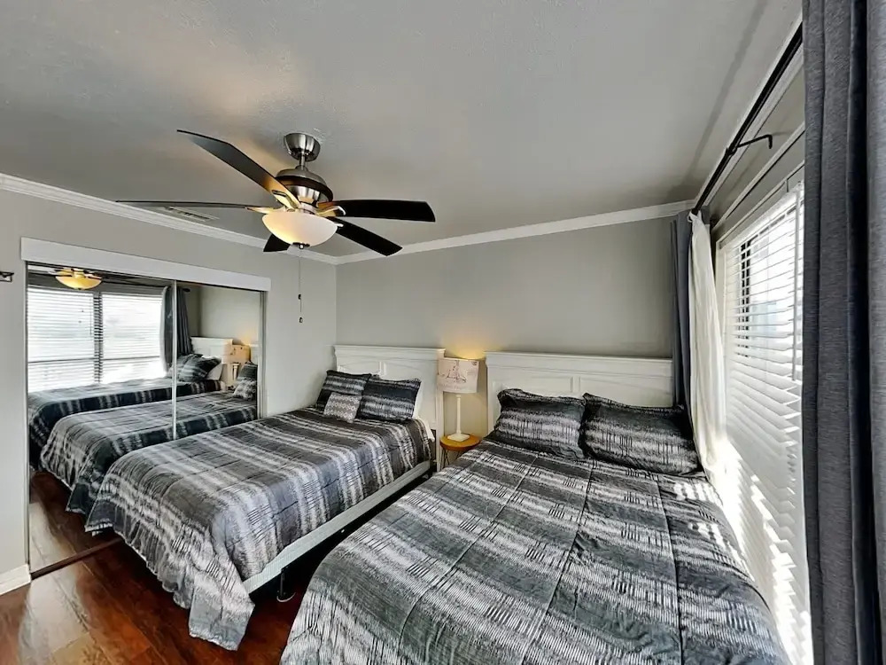 Flippin Fabulous 107 2 Bedrooms 2 Bathrooms Condo
