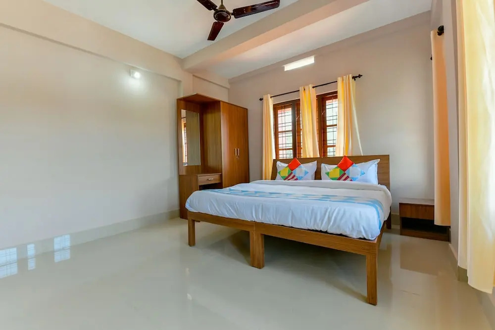 OYO 23037 Home Graceful 2BHK Kalpetta