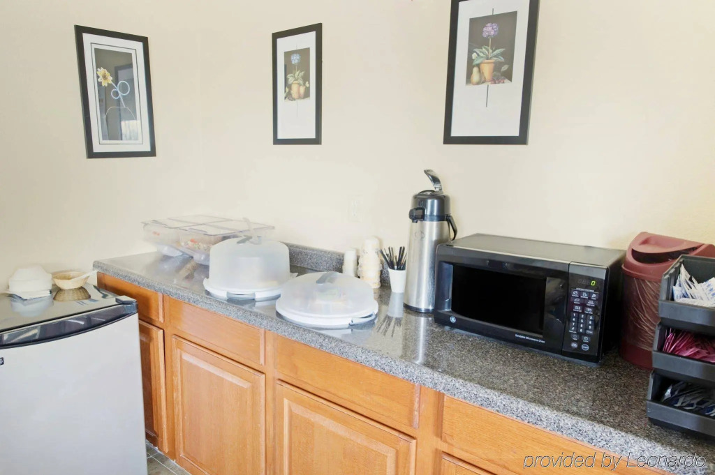 Americas Best Value Inn Gainesville TX