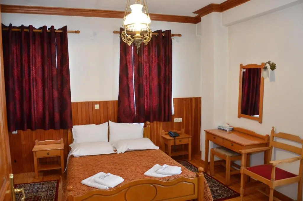Hotel Adonis