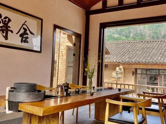 Loushixiehou Guesthouse