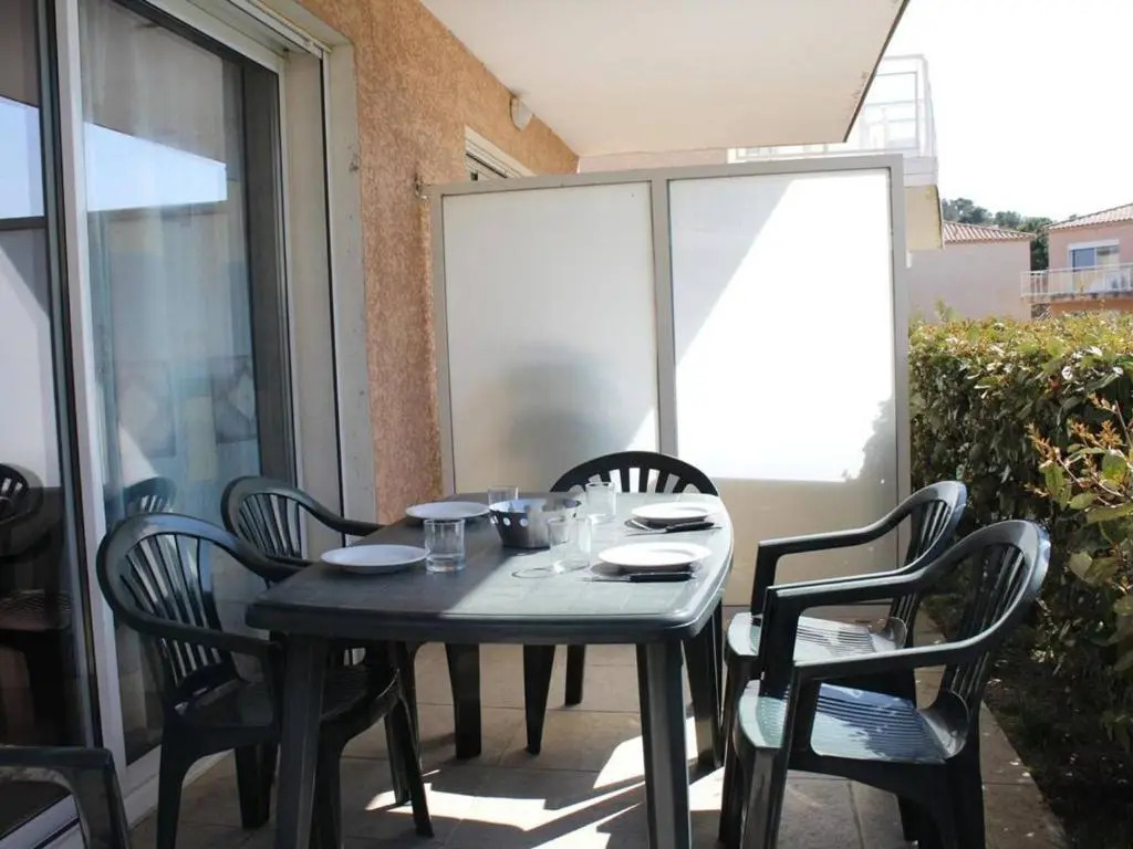 Appartement Gruissan, 2 pièces, 4 personnes - FR-1-229-372