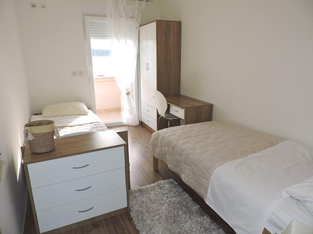 Holiday house Pet - 20m from the sea: Barbat, Island Rab