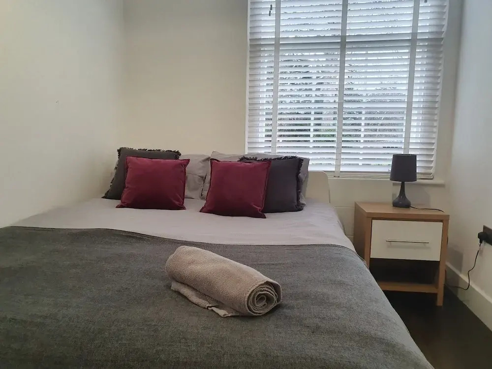 Modern Spacious Executive Apartment