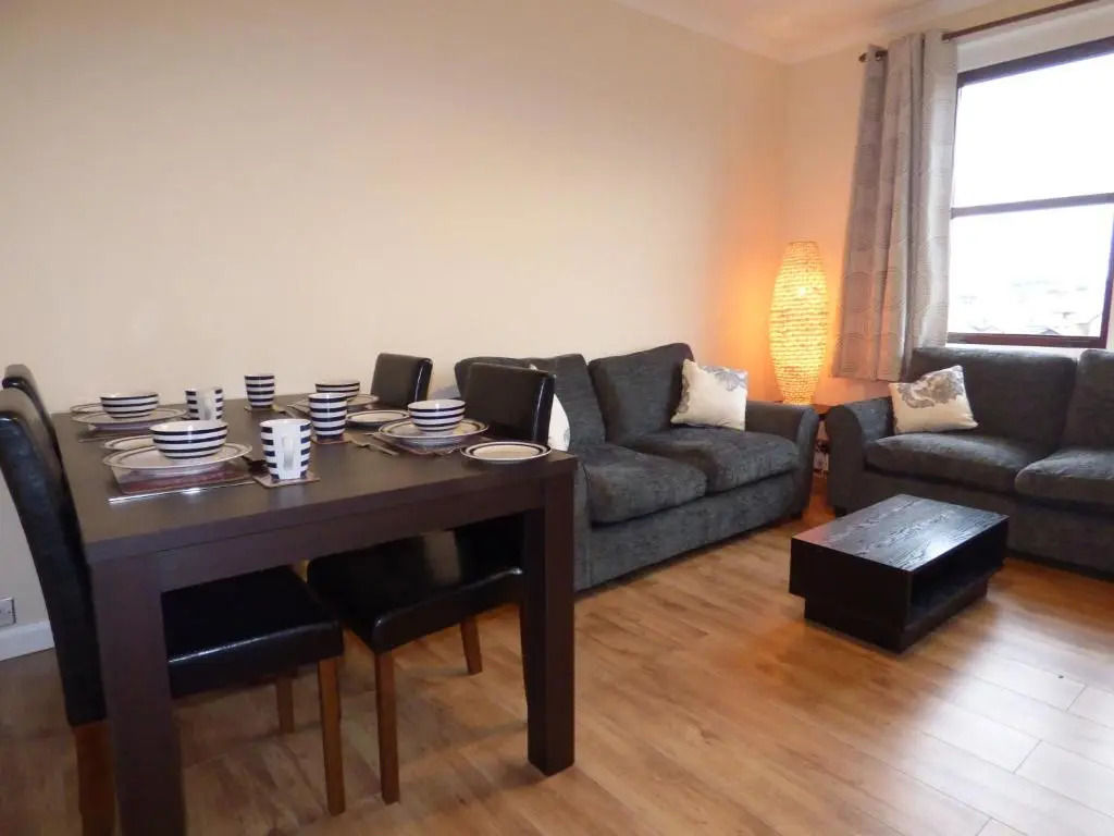 M9 Falkirk Apartment
