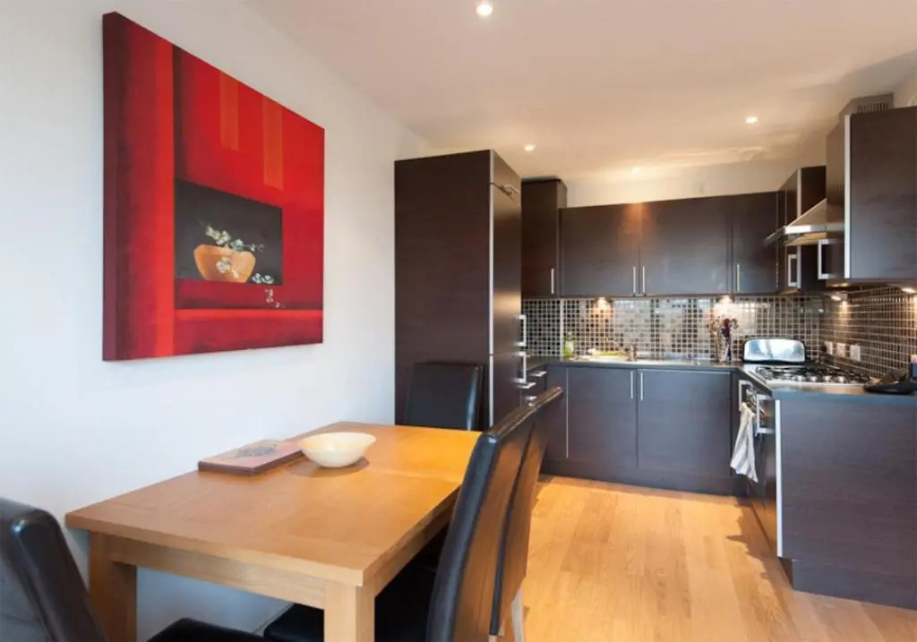 The Lochend Park View Residence No 1
