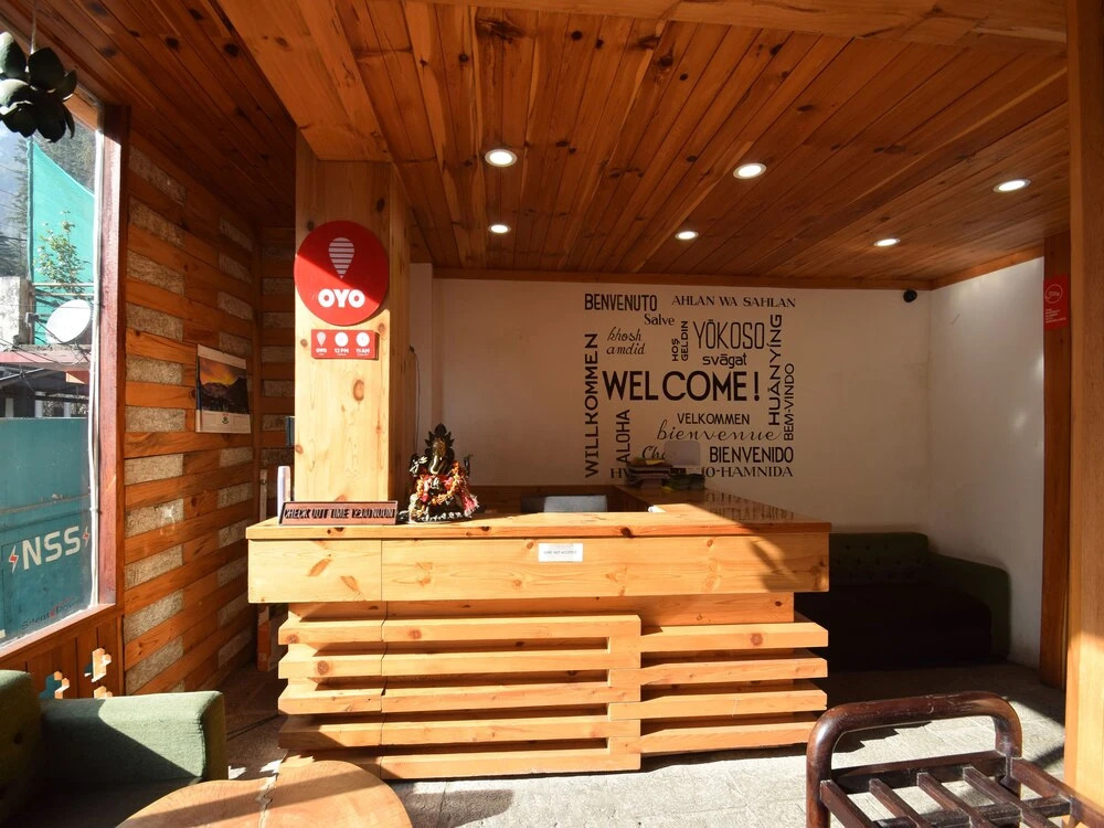 OYO 1430 Hotel Whispering Inn