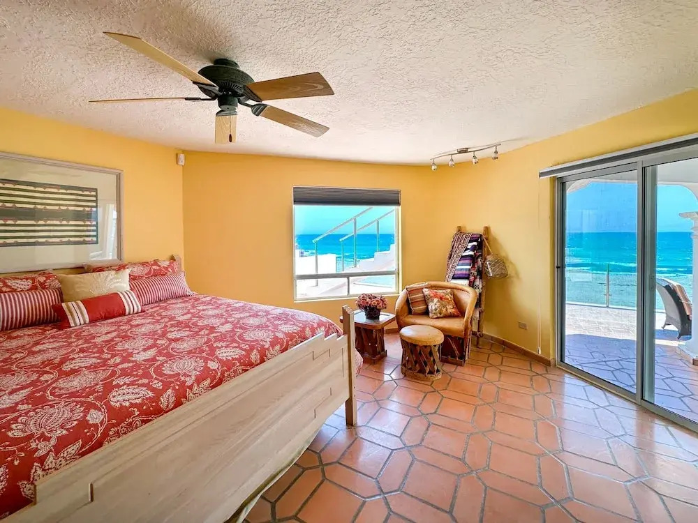 Your Beachfront Escape Close to Everything