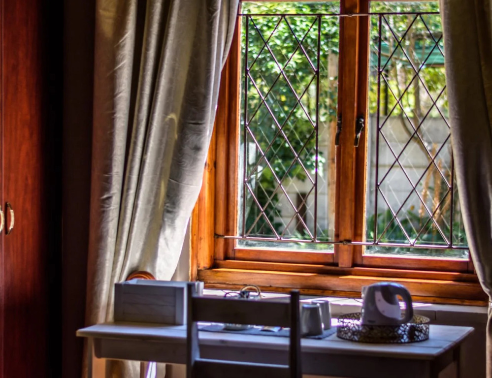 86 on Langenhoven B&B