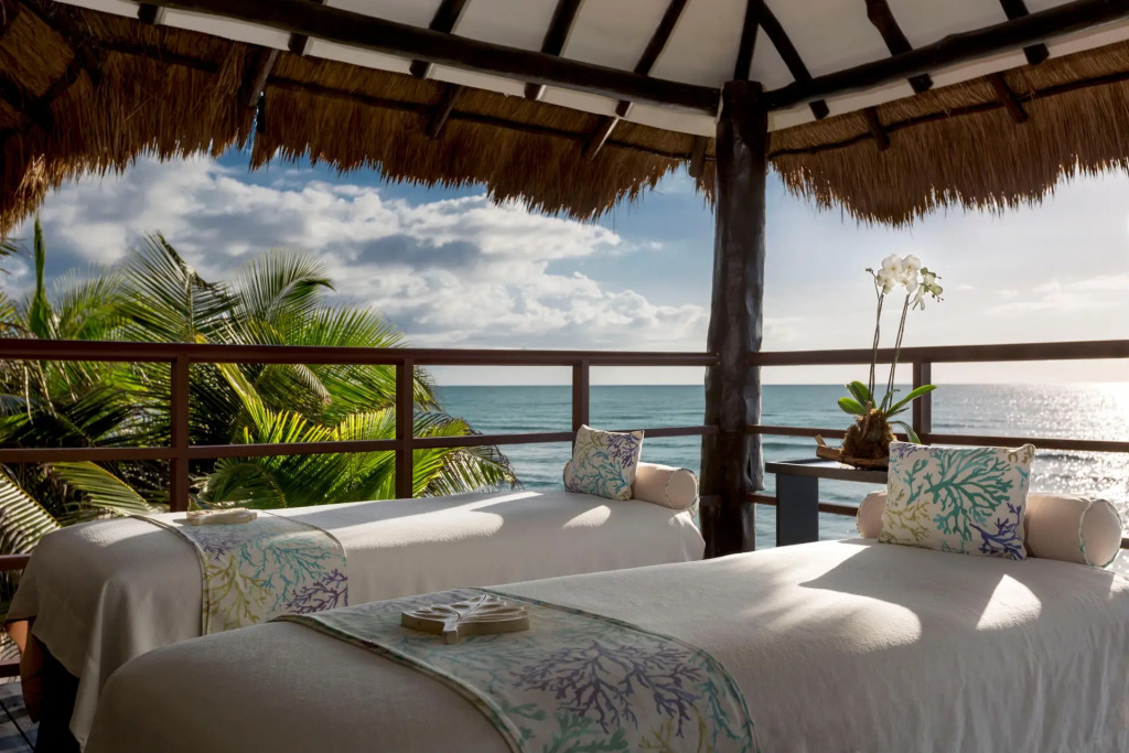 El Dorado Seaside Suites by Karisma