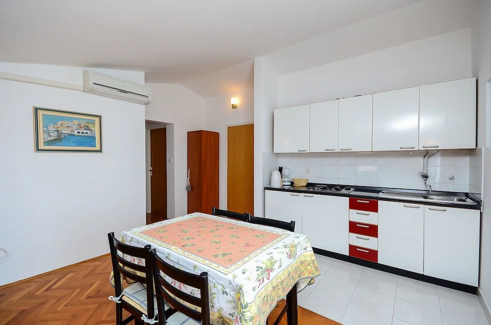 Apartments Dragica