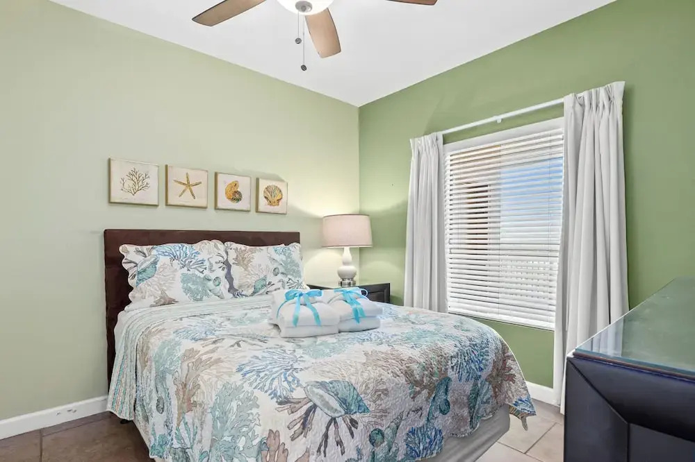 Anchor's Way! Come Visit Our Beautiful 2 BR, 2BA Oceanfront Retreat! Sleeps 6!