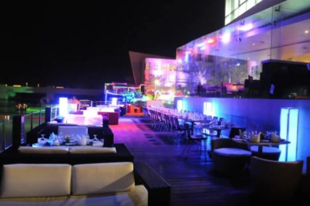 SeaLoft Villas