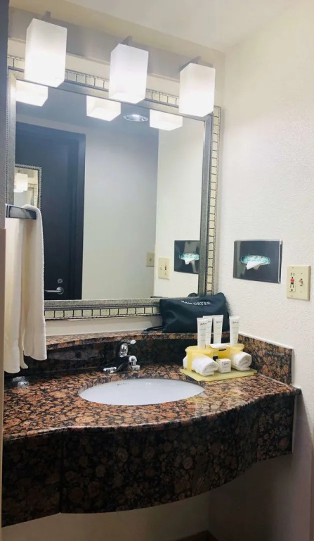 Holiday Inn Chicago Schaumburg by IHG