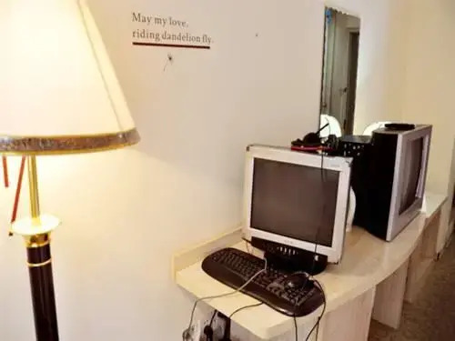 Qingdao Four Seasons Sunshine Business Hotel