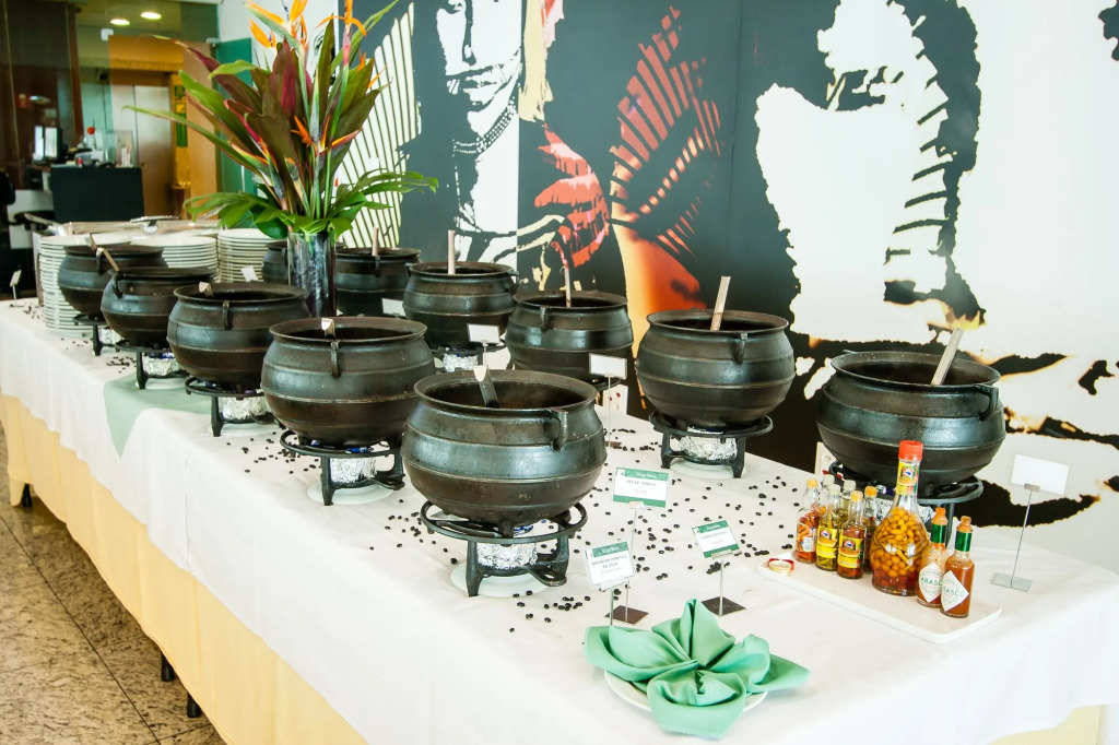 Leques Brasil Hotel Escola