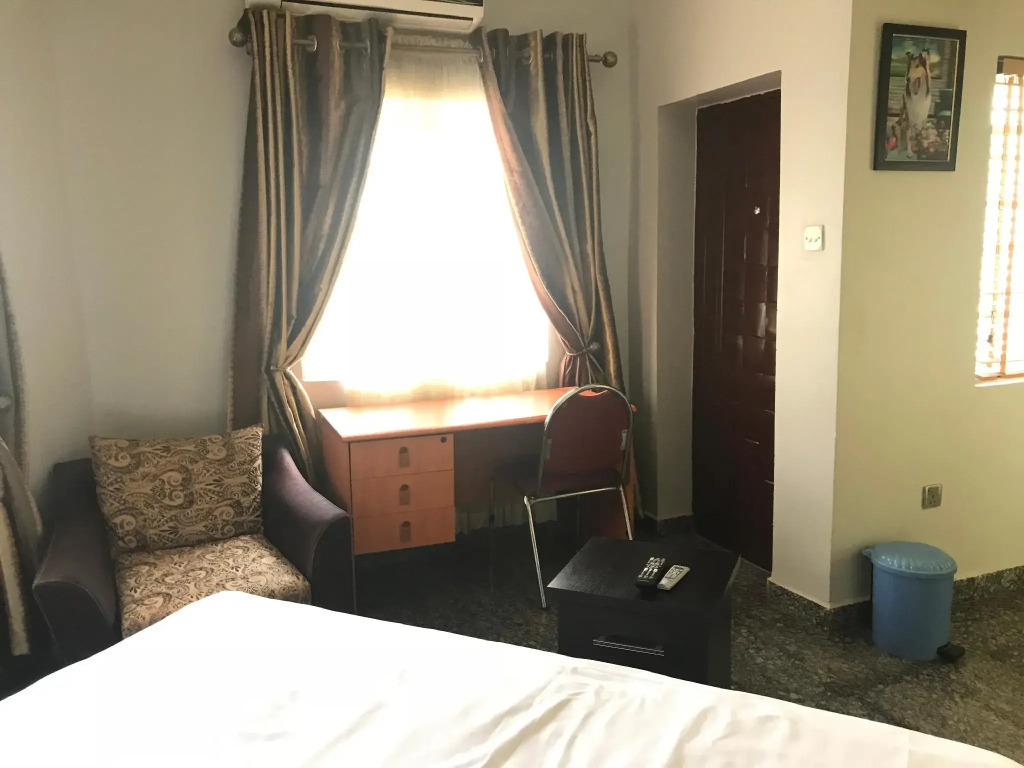 Pentagon Luxury Suites Enugu