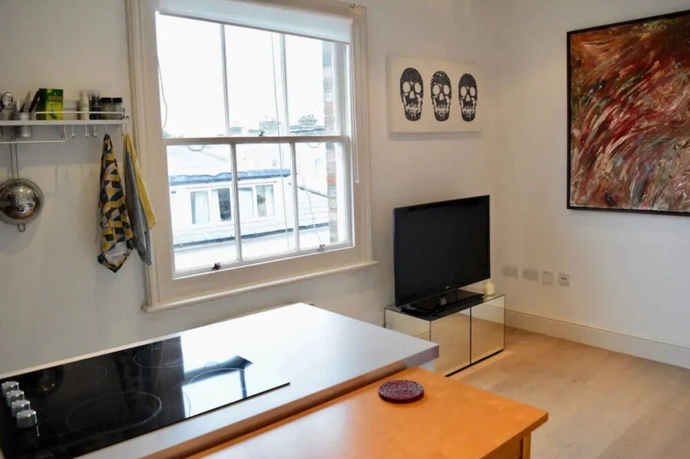 Cosy 1 Bedroom Apartment in Shepherds Bush