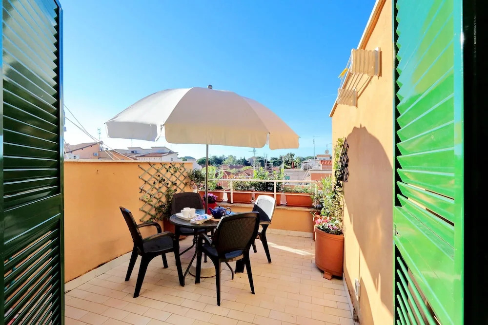 Rome Accommodation - Celimontana