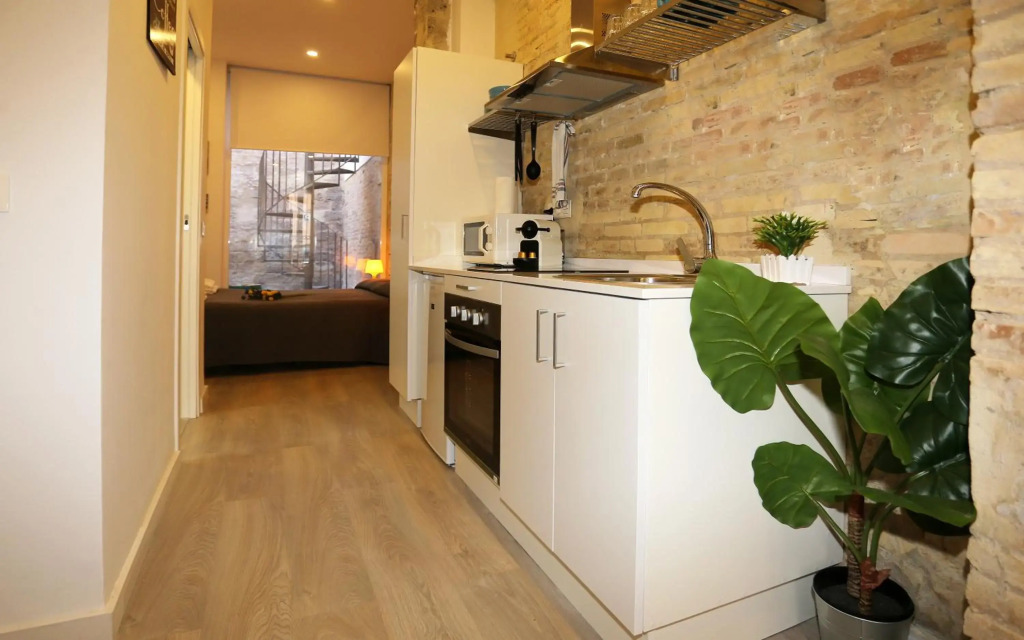 Loft independiente con Piscina compartida en Centro de Valencia