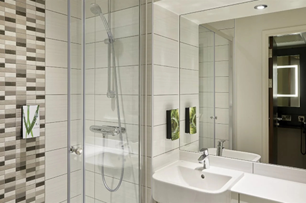 Premier Inn Bagshot