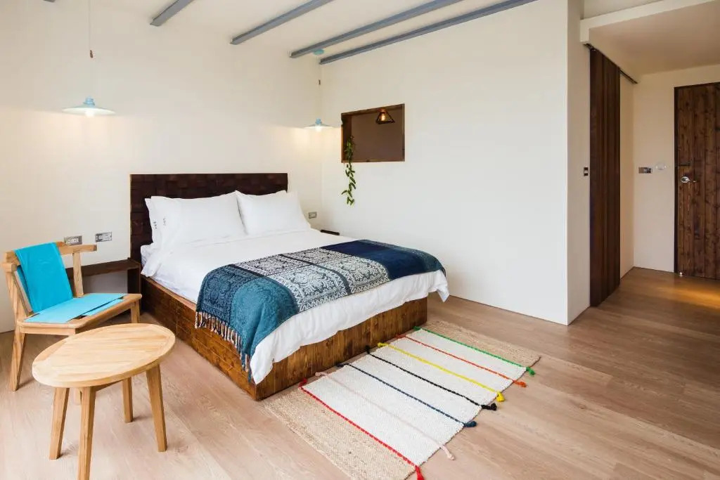 Haku Beach Days Inn
