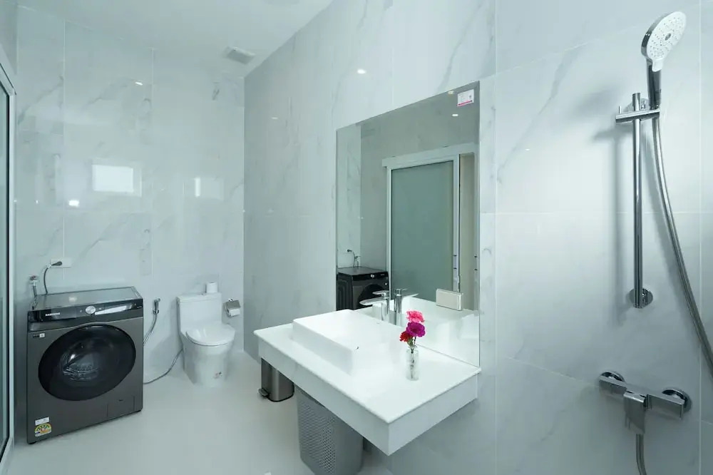 Osho Luxury Villa