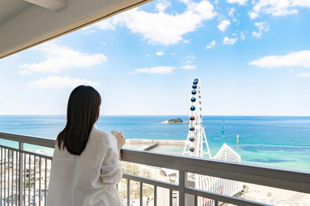 Ocean Suite 1 Bedroom Apartment