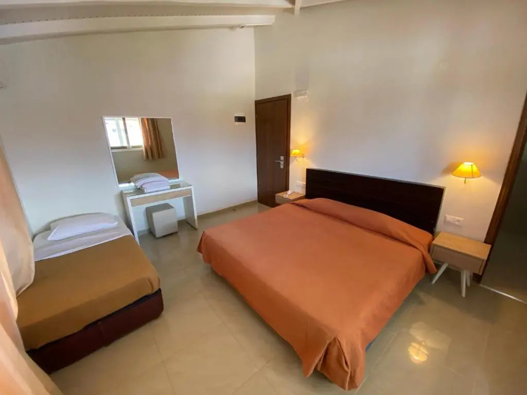 Hotel Platon Beach