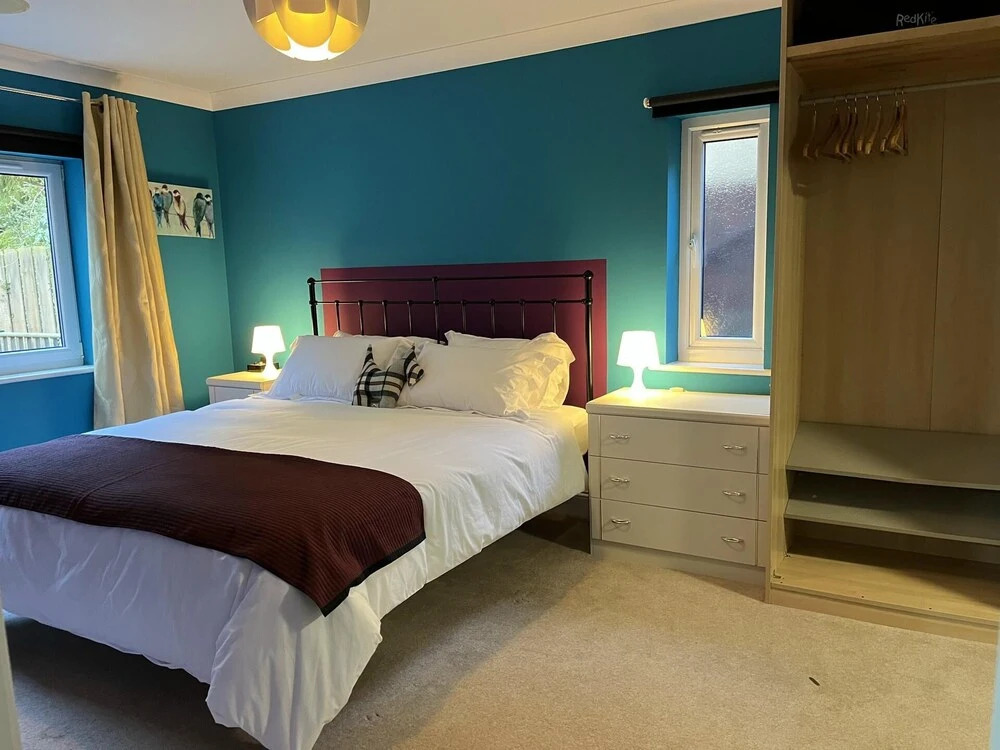 Blaydonburn - Sleeps 4,5 - Parking - Hottub - Yard