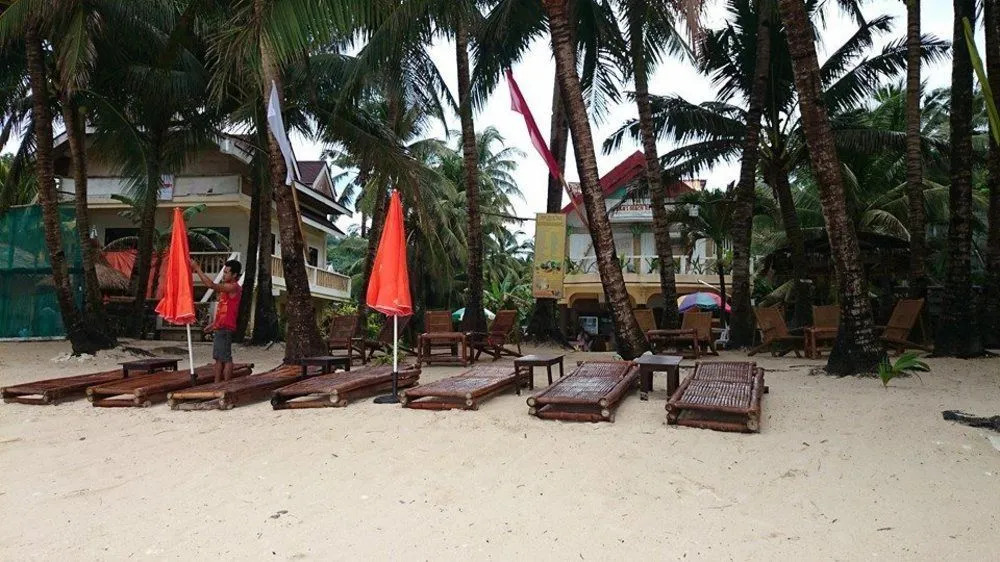 Mika's Beach Resort