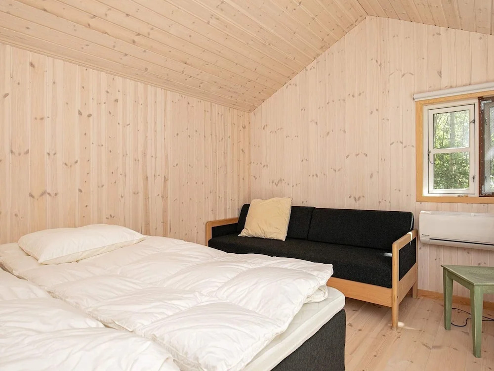 12 person holiday home in Læsø