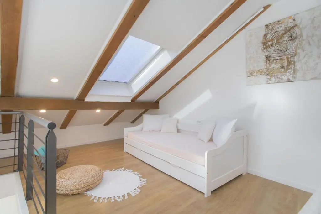 Aurum Apartment