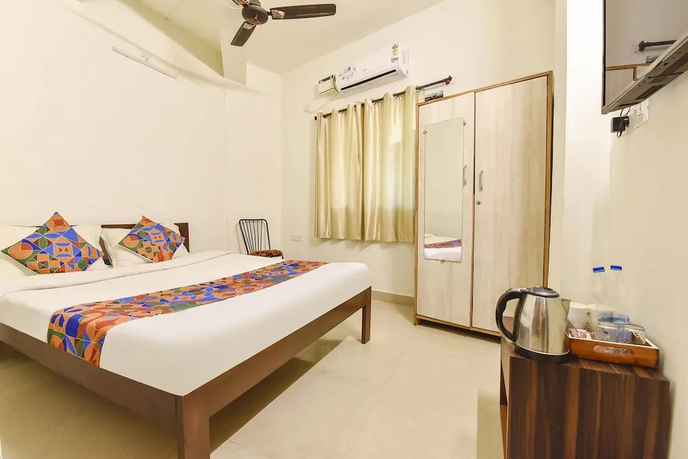 Sulit Comforts By OYO Rooms