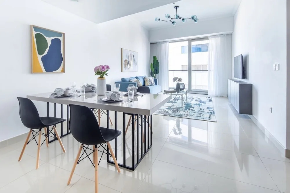 Sophisticated 1BR Apartment in Dubai Marina