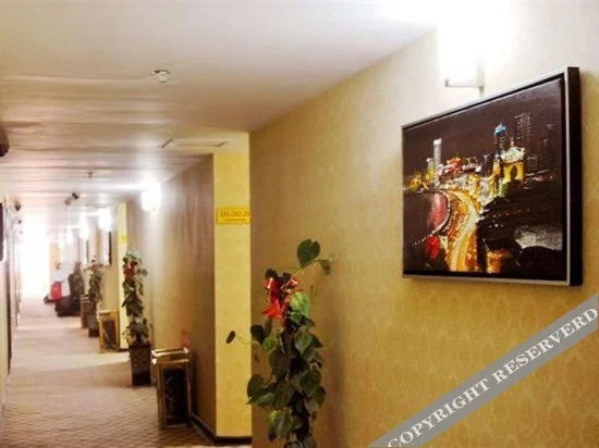 Xiamen Kangheng Yijing Hotel (Gaoqi Airport Houpu Subway Station)