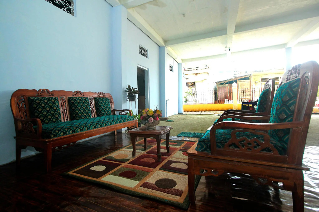 Tassa Homestay Syariah Mitra RedDoorz